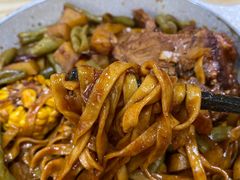 -内蒙焖面大盆骨餐馆(山大路店)