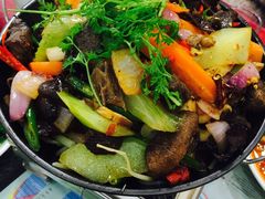 -乡土特色.冷锅鱼.牦牛肉汤锅