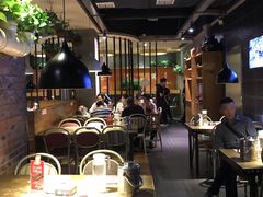 大堂-铁胖子口碑长沙菜·龙虾烧烤(赤岗社区店)