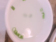 -周家大连水饺(美专校街店)