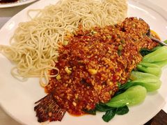 干烧桂鱼镶面-梅龙镇酒家(南京西路总店)