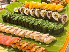 -广州万富希尔顿酒店·感趣自助餐厅·金秋蟹宴生蚝海鲜刺身烧烤