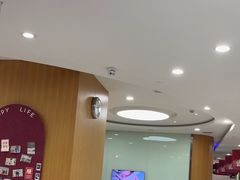 -雅悦齿科(顾村公园店)