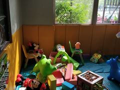 -Geneva日内瓦餐厅(西郊宝成花苑店)