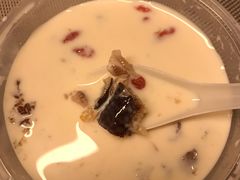 传统牛奶桃胶-双喜老铺(人民广场店)