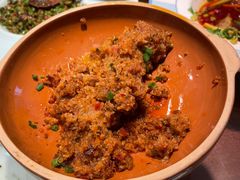 -川流不息·地道川菜·小龙虾(松东路店)