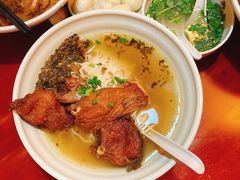 爆鱼汤面-佬钱湾仔(衣裳街店)