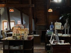 -良友书坊(安徽路店)