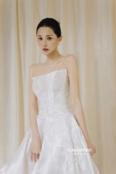 点击看大图 -GODDESS WHITE婚纱礼服(鹏城动力大厦店)