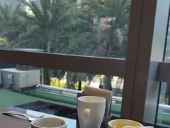 -大中华希尔顿酒店-念自助餐·嗨啤·小龙虾