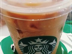 -星巴克(迪士尼小镇店)