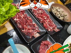 -四点金潮汕鲜牛肉火锅(金猴名居店)