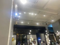 -蓝调造型·烫发·染发