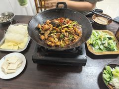 -苗侗地道红酸.酸汤鱼·酸汤牛肉