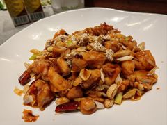 宫保鸡丁-京炉烤鸭·新京菜·庭院餐厅(大东方·欢乐谷店)