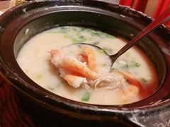 招牌鲜虾粥-颐和•海鲜砂锅粥•啫啫煲(奥林匹克广场店)