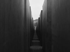 -欧洲被害犹太人纪念碑