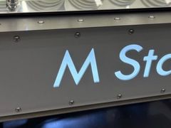 -M Stand(南京紫峰大厦店)