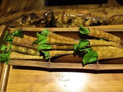 -老牌坊云南鱼豆花火锅(嵩山店)