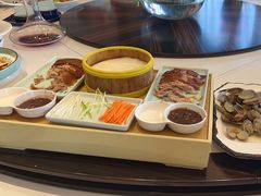 -沪华海鲜大酒楼(南汇店)