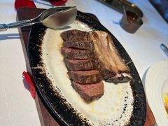 -Mogul Eatery·大亨餐酒馆