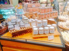 -皇冠幸福里动物奶油生日蛋糕(万达店)