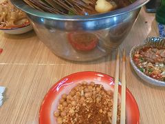 -拐枣巷小串串(财大店)