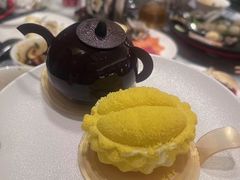 -鲜艳全日餐厅(长江之舟华邑酒店)