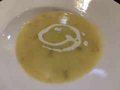 蛤蜊玉米奶油汤-斯比特花园西餐厅(东方商厦店)