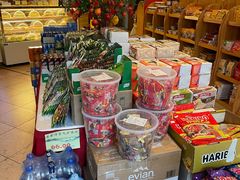 零售区-申德勒食品(宾都苑店)