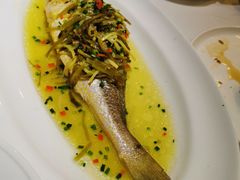 雪菜笋丝蒸黄鱼-老洋房花园饭店(绍兴路店)