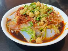 -烤肉小伙烤肉店