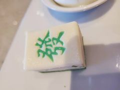 -必胜客(WOW朝阳商业城店)