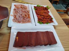 -贰回巷火锅馆(钟楼店)