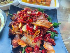 -隔壁老王·家常云南菜(花巷店)