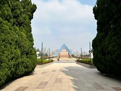 -上海市龙华烈士陵园