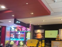 -麦当劳(汉口火车站候车室店)