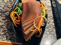 -老牌坊云南鱼豆花火锅(哈西万达店)
