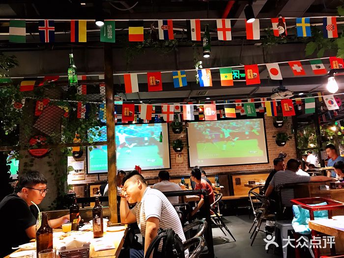 管氏翅吧(马家堡店)大堂图片