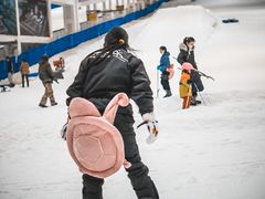 -乔波室内滑雪场