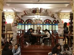 -果戈里书店