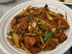 酸菜炒猪肠-粤·向群饭店(龙津东路总店)
