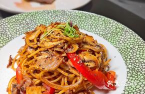 Black Pepper Angus Beef Pasta