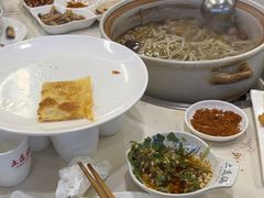 -土连锅·现熬养生汤锅(梁家巷店)