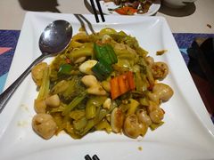 -大头唛·啫鸡煲.粤菜.专门店(289艺术园区店)