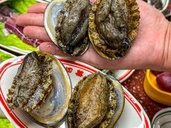 -四囍码头海鲜烧烤自助火锅(外滩南京东路悦荟广场店)