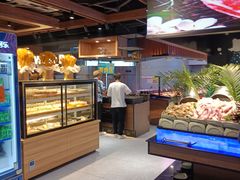 面包甜点陈列柜-海吃海喝海鲜烤肉炭火主题自助餐(朝阳店)