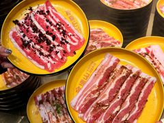 -金滏山·烤肉海鲜火锅自助(襄阳万达店)