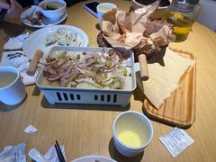 -关东小磨东北菜(上海长风大悦城店)