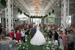 -MECCI婚礼摄影跟拍(红东方广场店)